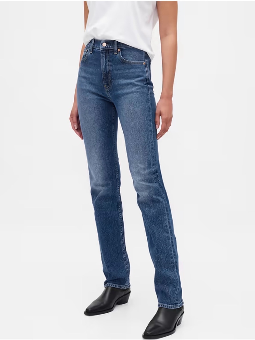 GAP 90s Straight High Rise Jeans in Medium Wash